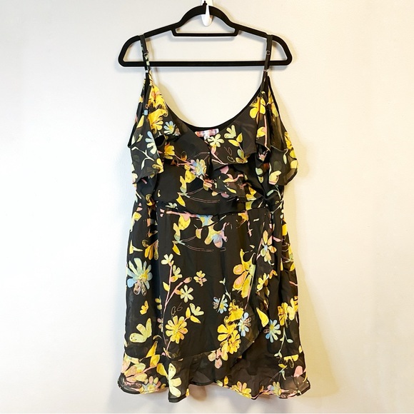 Urban Outfitters Dress Black Floral Teyanna Cold Shoulder Mini Dress Sz 1X EUC - Picture 4 of 8